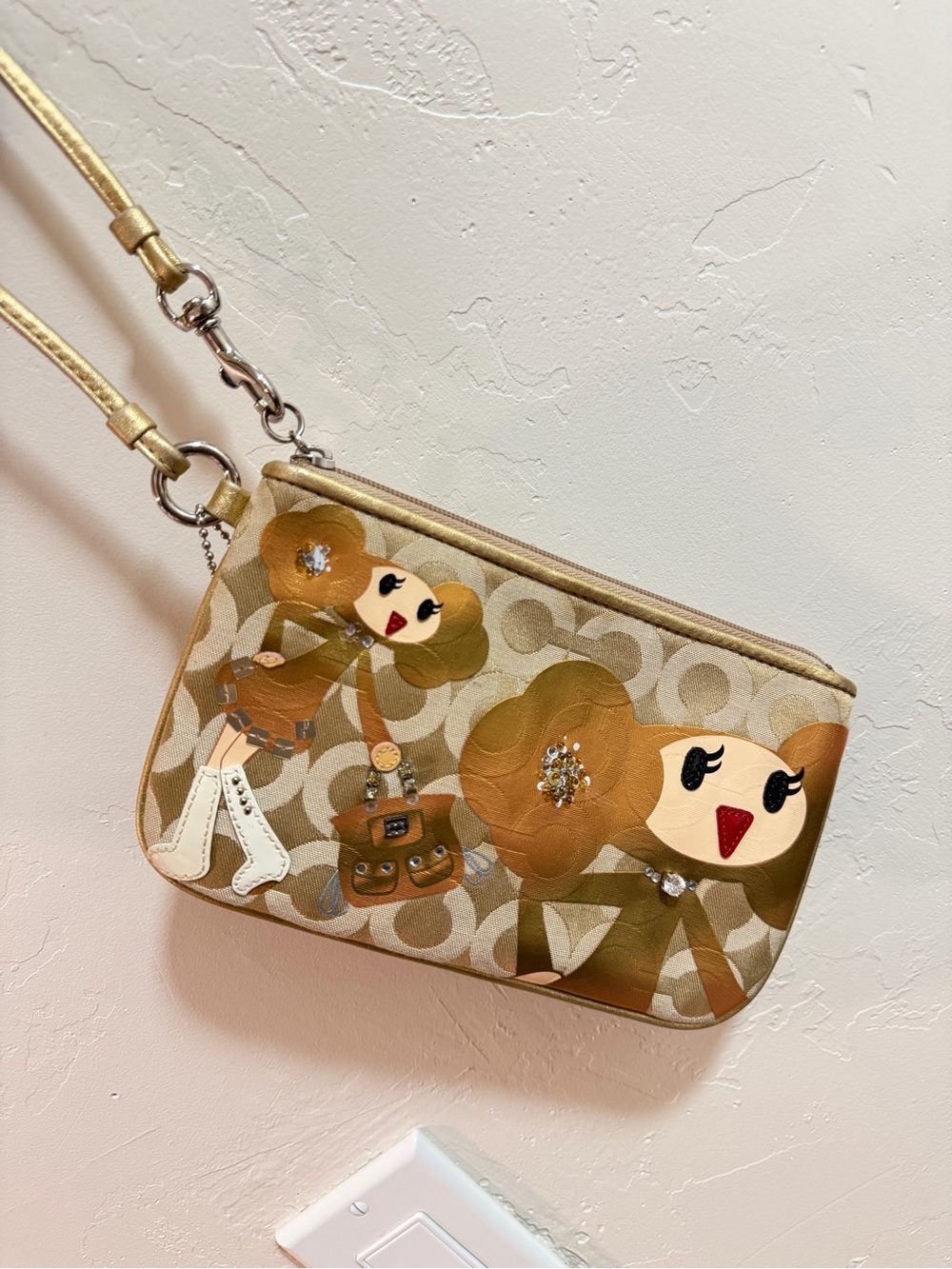 Limited Edition Coach Poppy Chan “GOLDY” Signature Op Art Wristlet